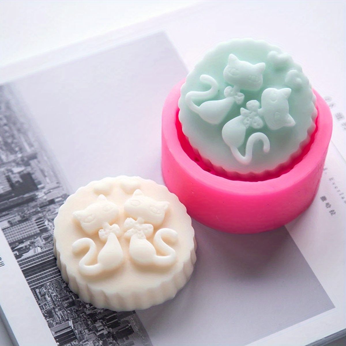 Soap Making Guide For Beginners - Stampo in silicone a forma di