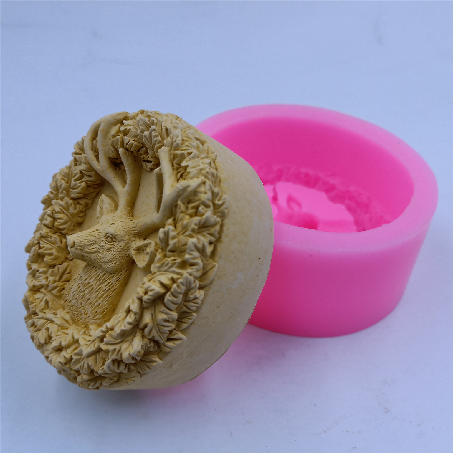 Stampo in silicone per sapone  - Soap Making Guide For Beginners recensione e prezzo